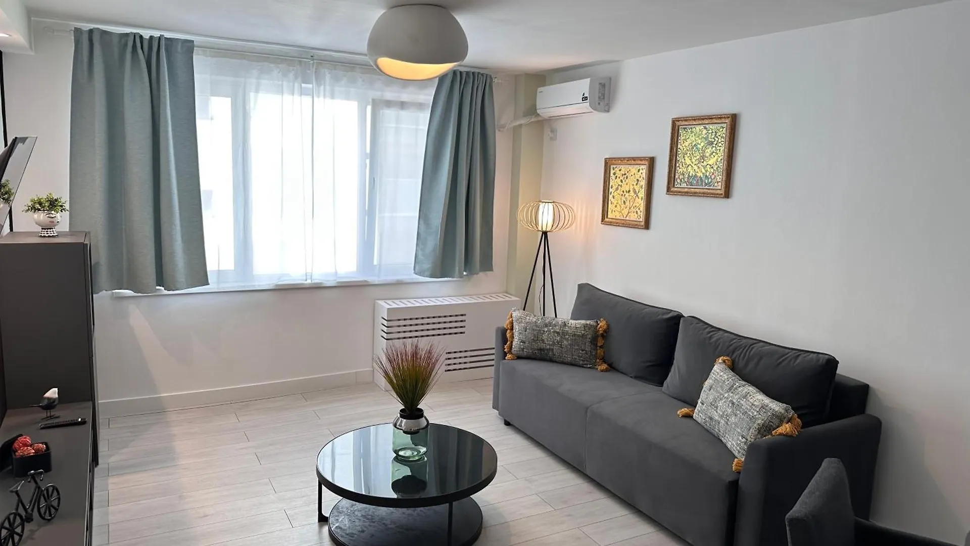 2Rooms Apartment Calea Victoriei - Atheneum Bucareste 0*,  Roménia